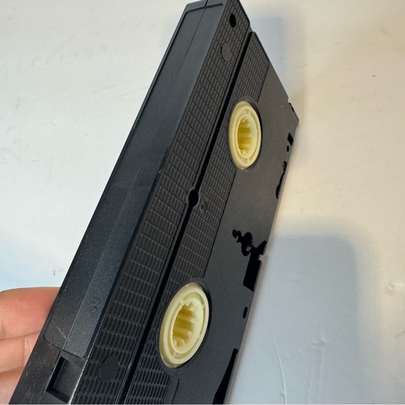 Star Wars: A New Hope VHS 1995 Lucasfilm LTD. Digitally Mastered - Picture 5 of 5